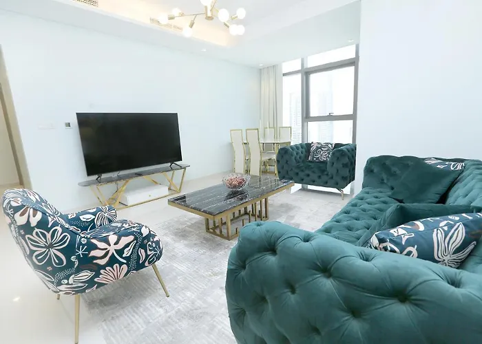 Paramount Midtown -Stunning 2 Bedroom Apt With Burj-Khalifa View